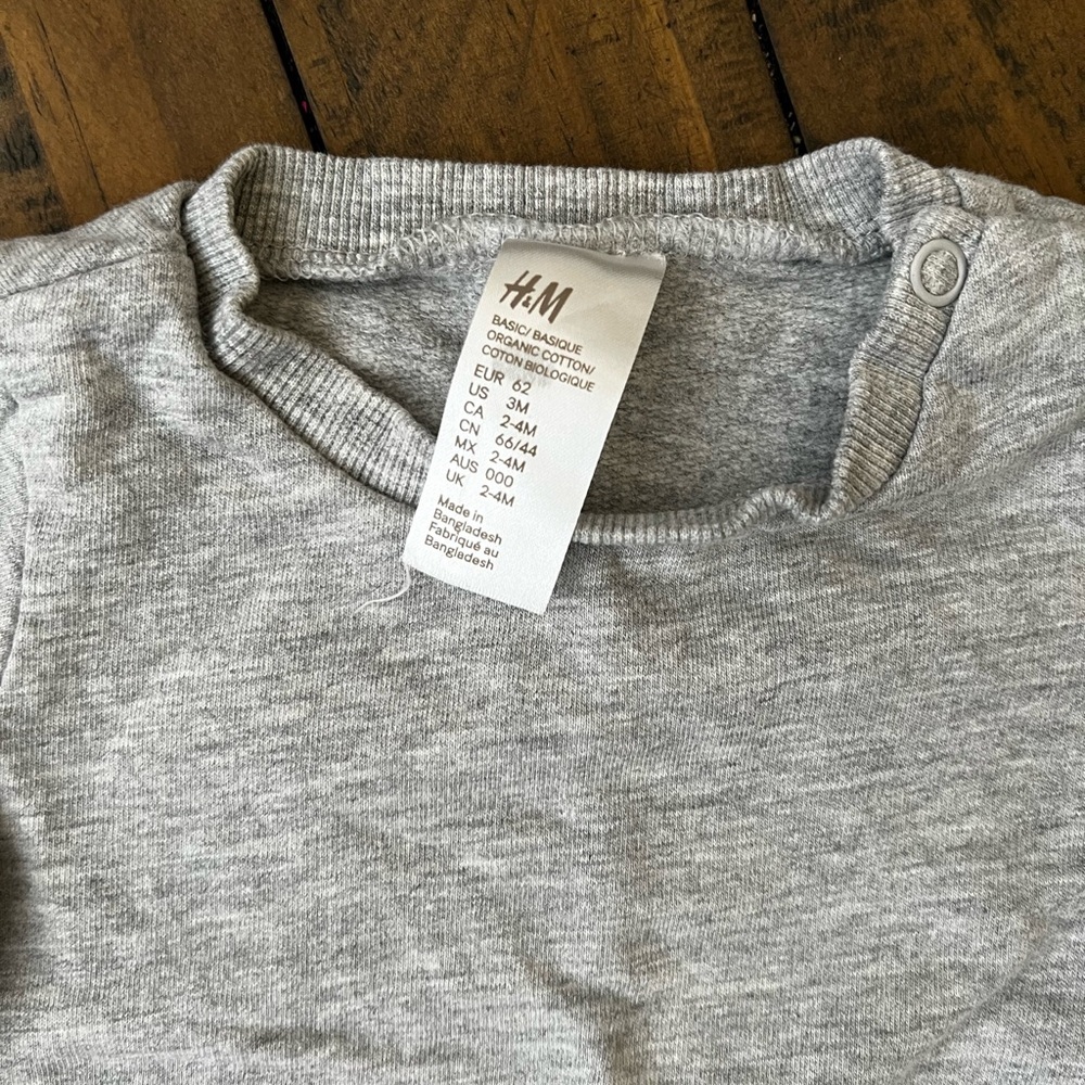 H&M Baby Sweatshirt Set in Rust Orange and Gray - Picture 5 of 5